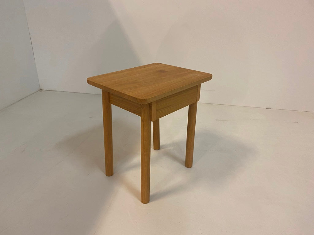 Nova Oak Side Table